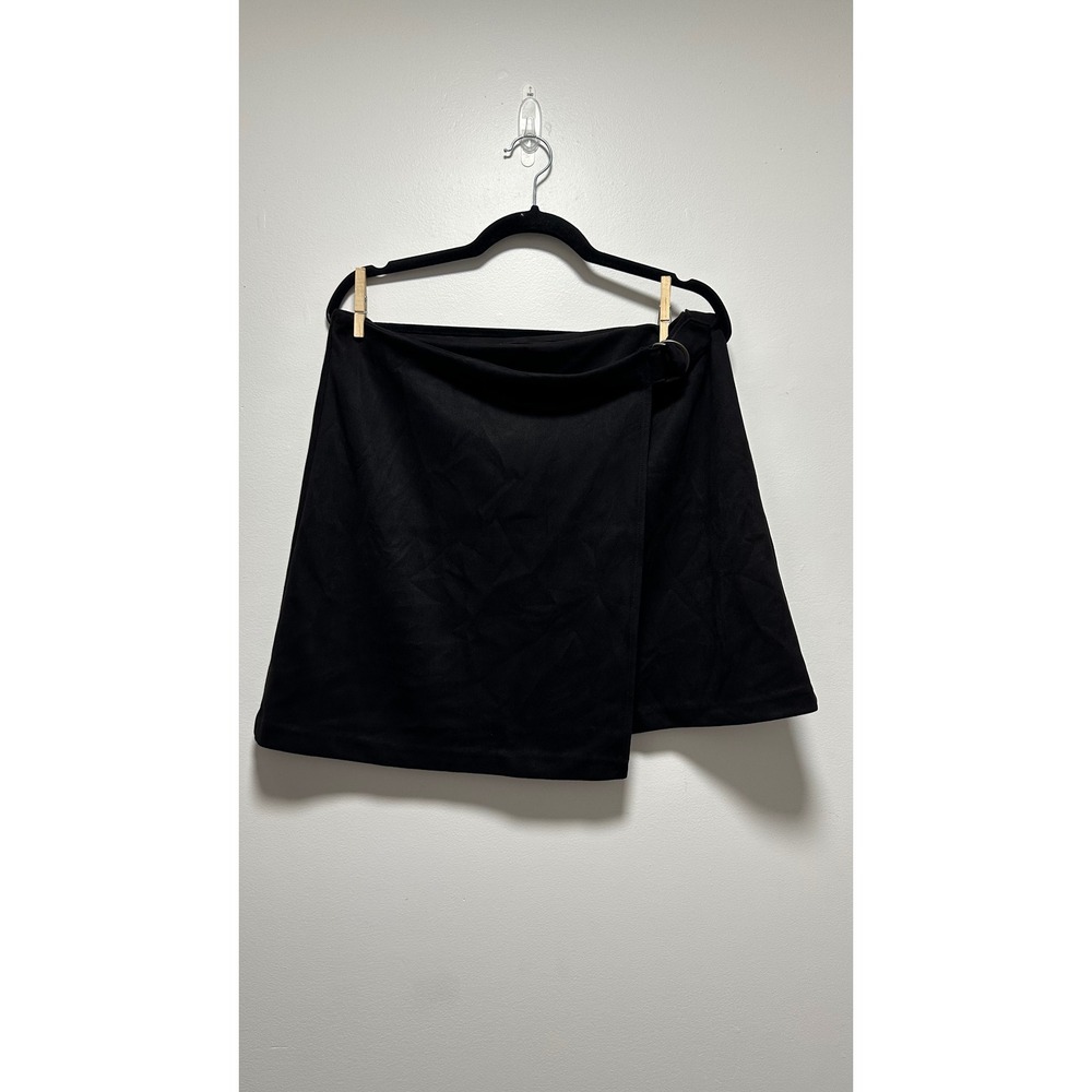Banana Republic Black Faux Suede D-Ring Wrap Mini Skirt Size 14